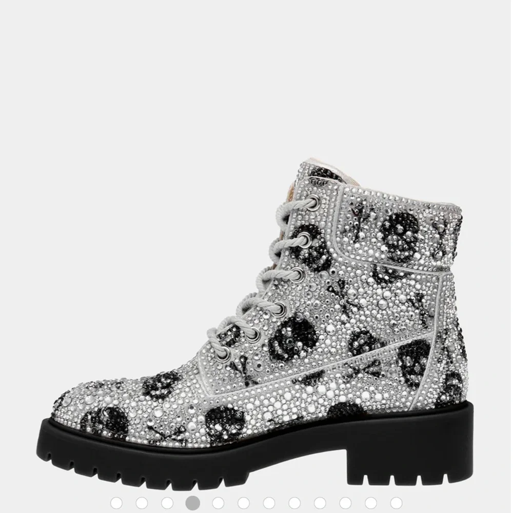 Betsey Johnson Sparkling Silver and Black Ankle Boots Halloween - Picture 4 of 8